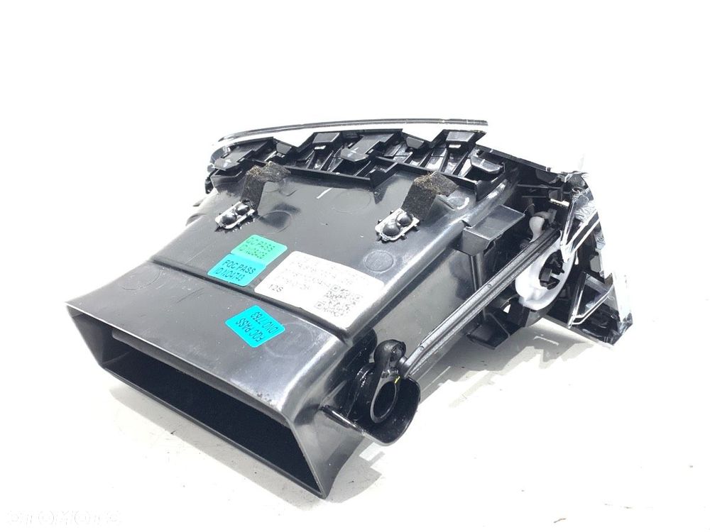 KRATKA NAWIEWU PRAWY PRZÓD  SKODA KAROQ (NU7, ND7) 2017 - 2022 2.0 TSI 4x4 140 kW [190 KM] benzyna - 4