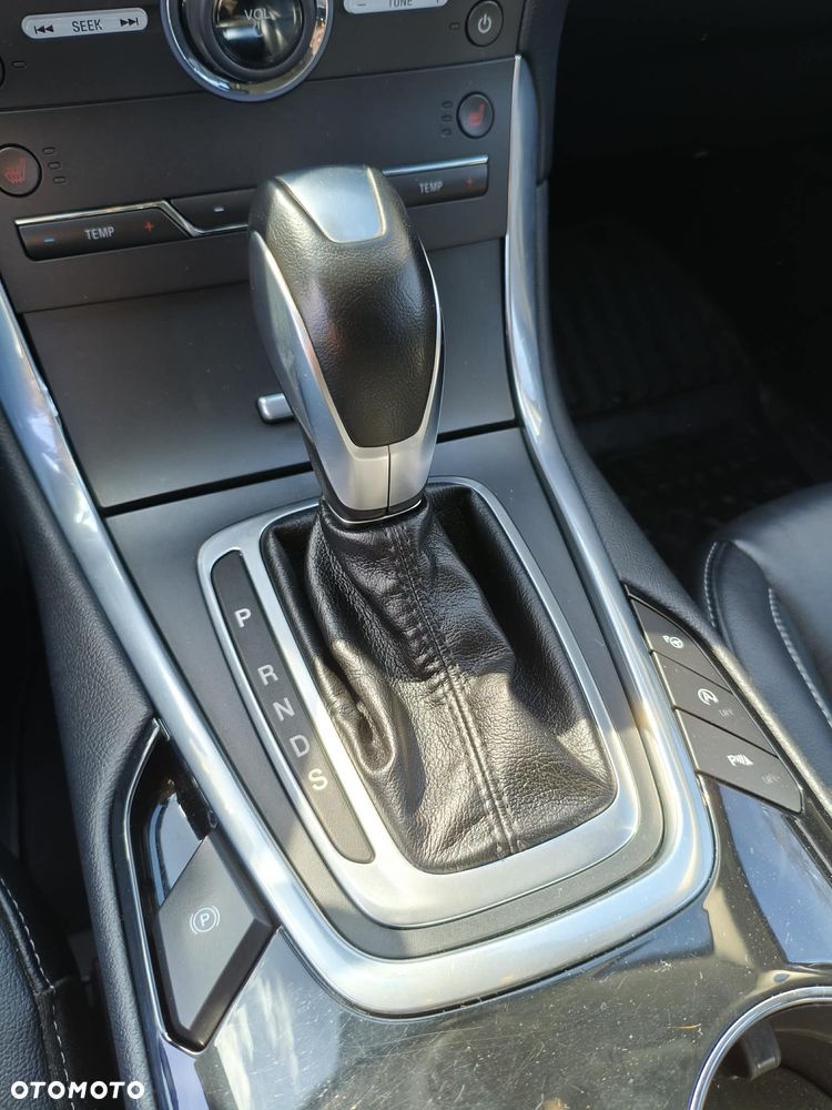 Ford S-Max 2.0 EcoBoost Titanium - 28