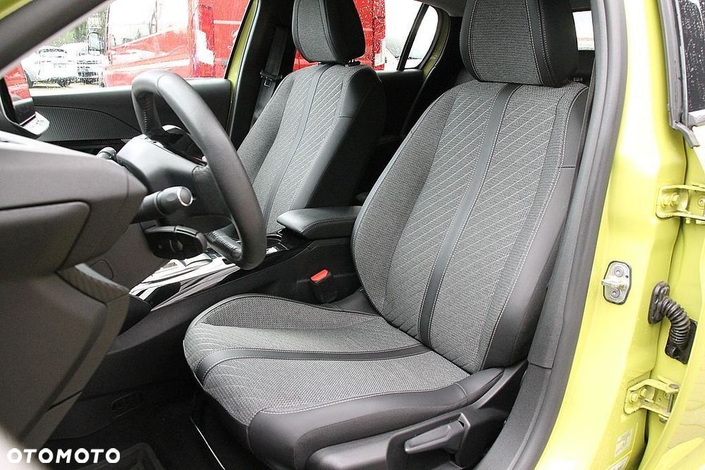 Peugeot 208 2024