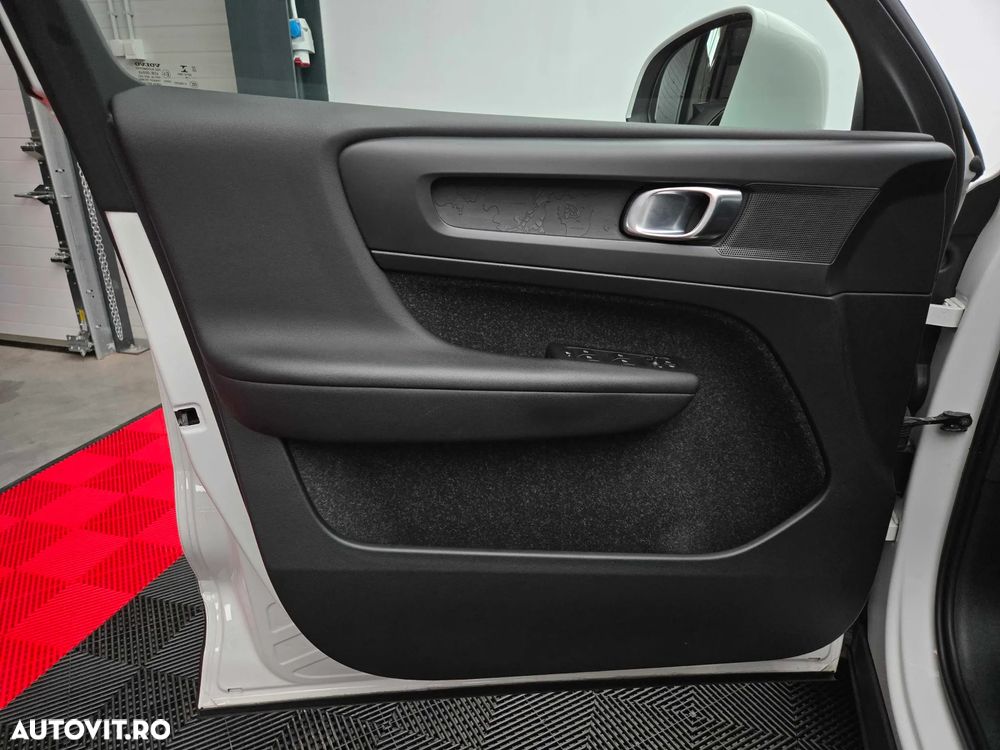 Volvo XC 40 D3 AWD Base - 21