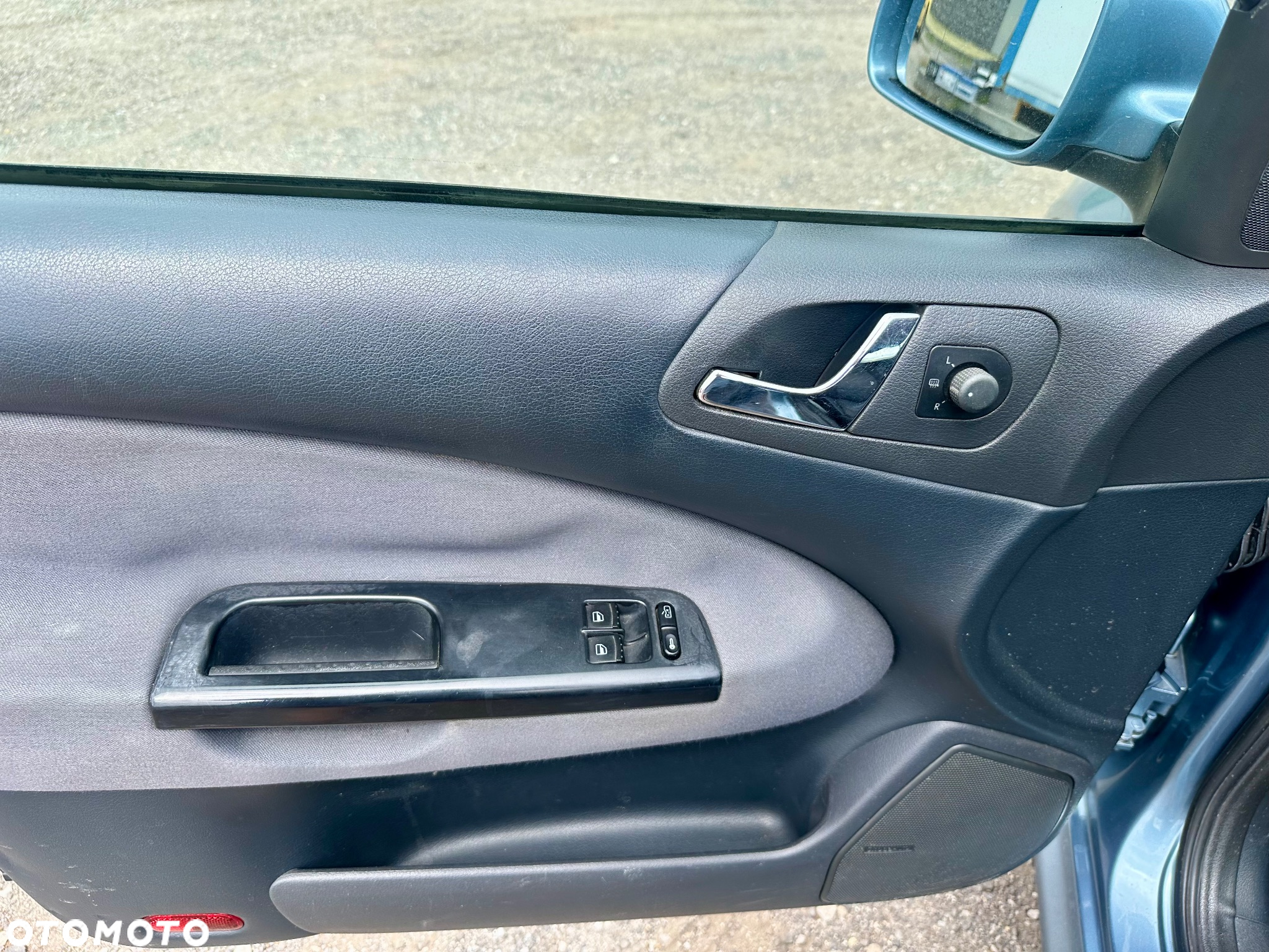 Skoda Octavia 1.6 Ambiente - 9