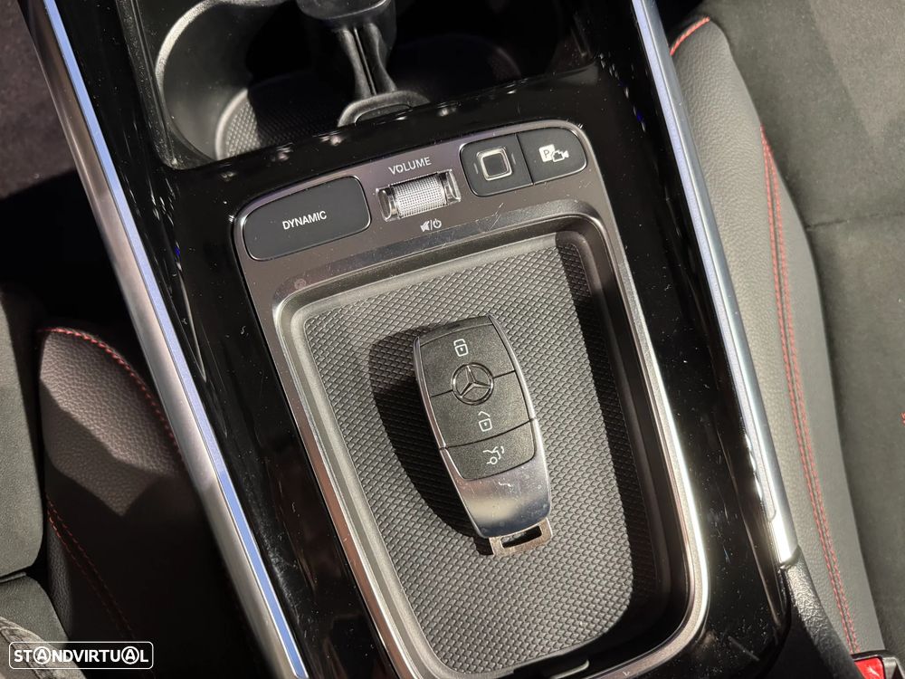 Mercedes-Benz GLA 200 AMG Line - 46