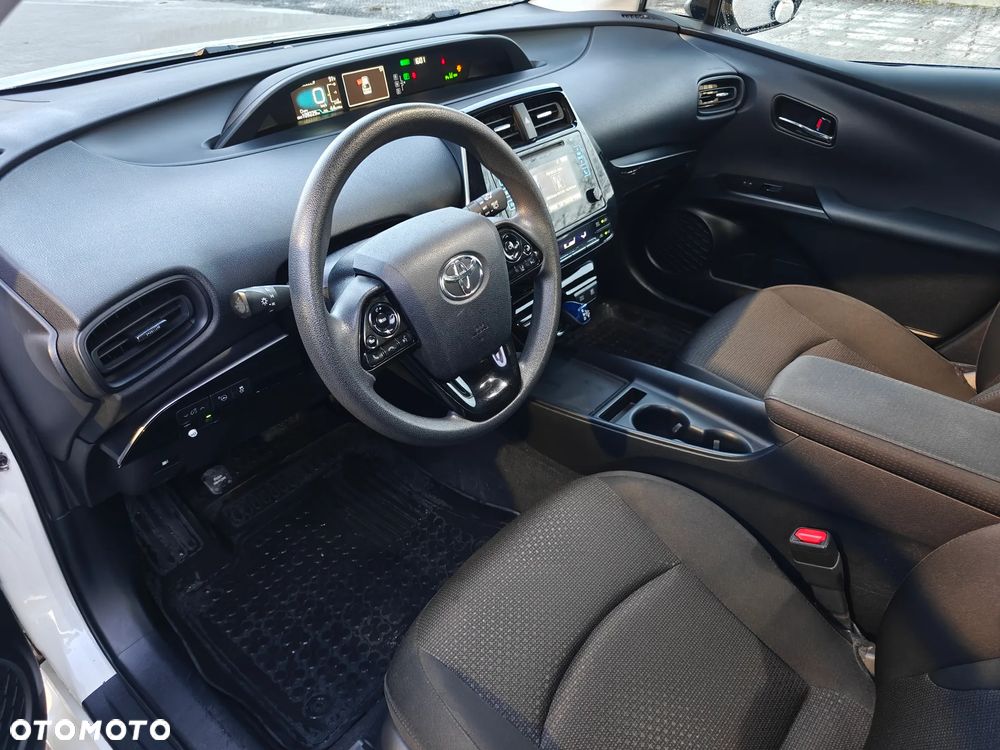 Toyota Prius 1.8 Hybrid Prestige - 8