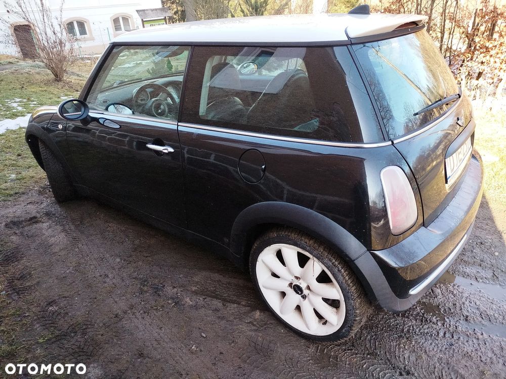 MINI Cooper Standard - 2