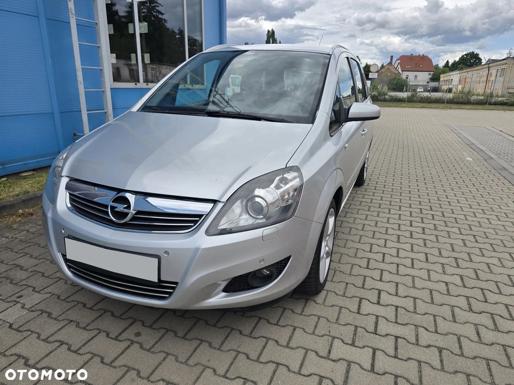 Opel Zafira 1.8 Elegance - 1