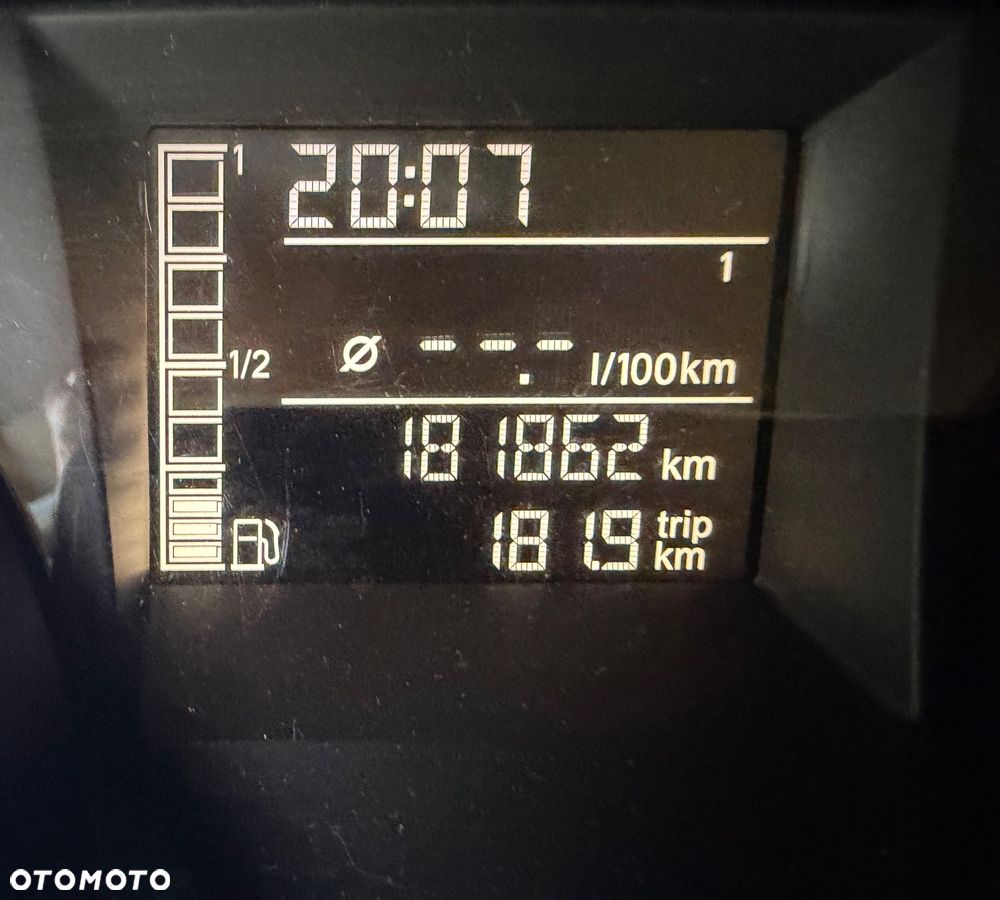 Seat Ibiza 1.4 16V Reference - 17