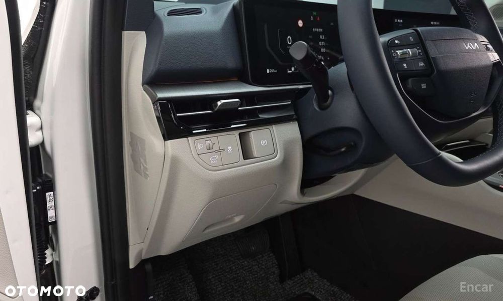 Kia Sportage - 12