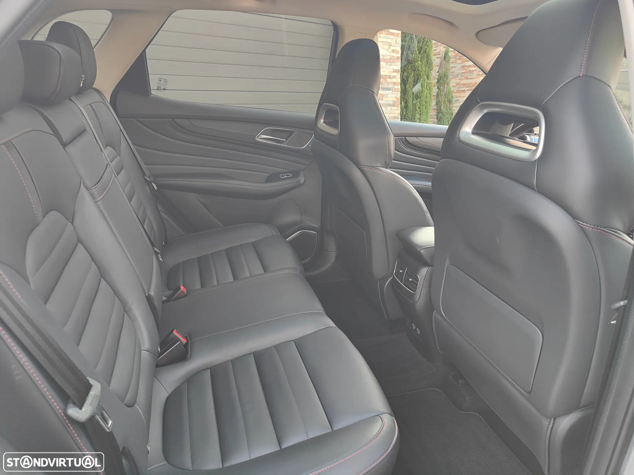 MG EHS 1.5 T-GDI Plug-in Hybrid Luxury - 13