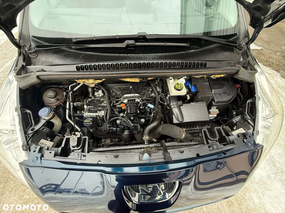 Peugeot 5008 - 37