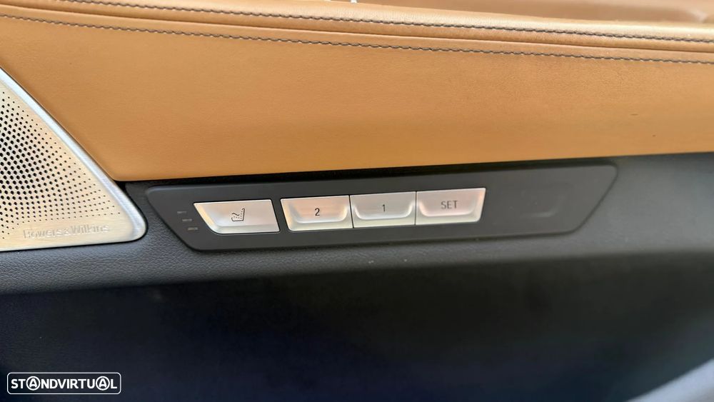 BMW 730 d xDrive - 33