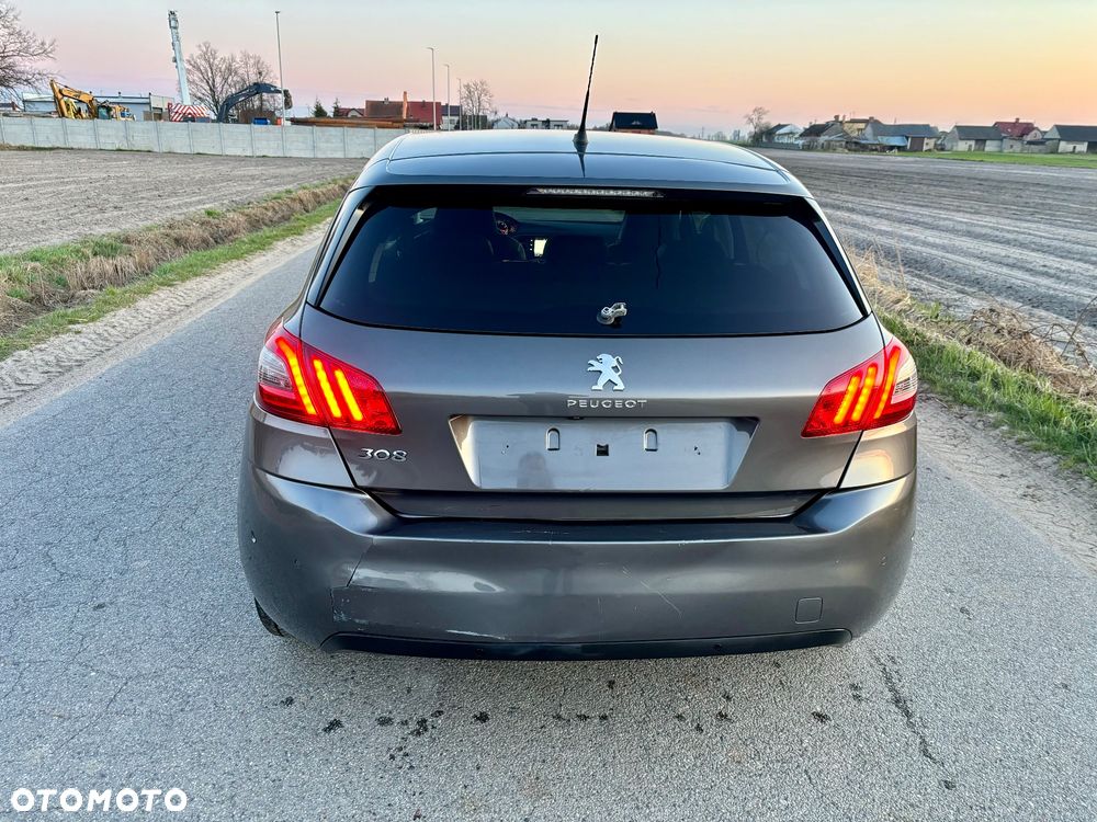 Peugeot 308 1.2 PureTech Allure S&S - 7