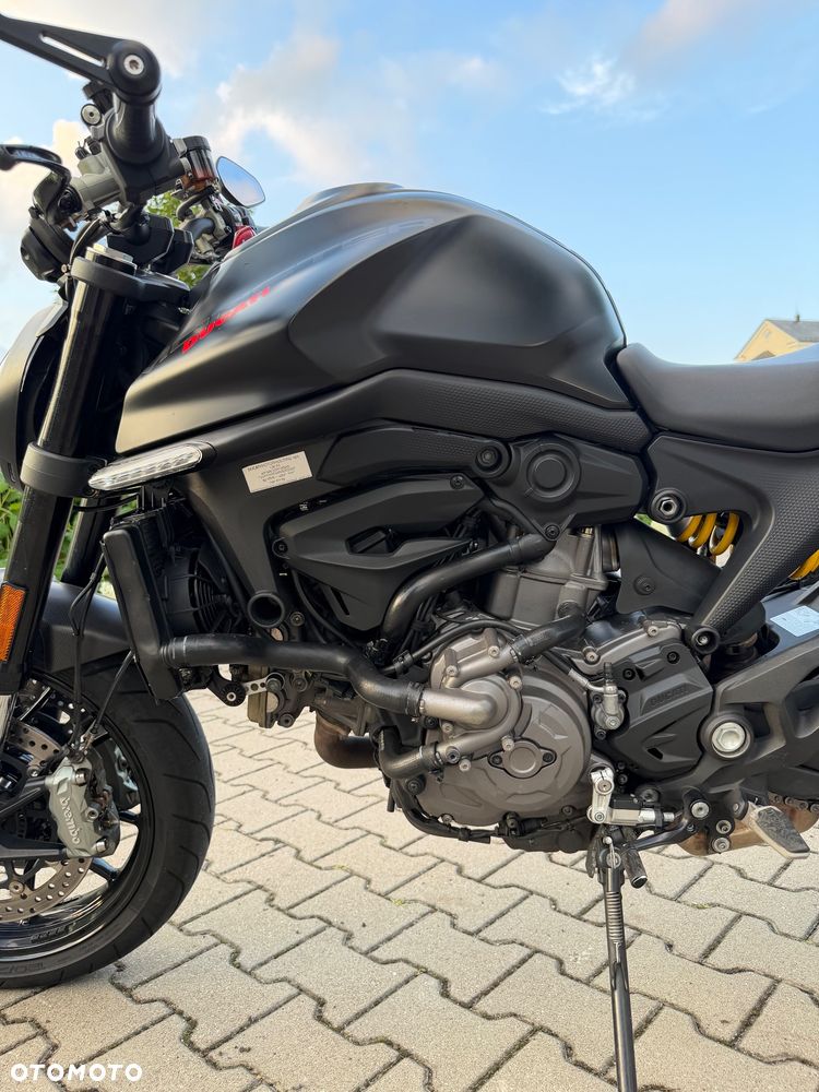 Ducati Monster - 16