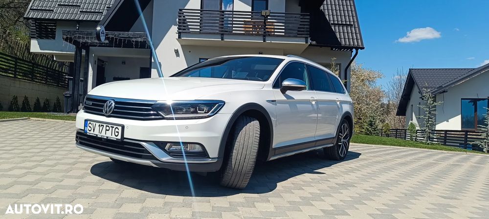 Volkswagen Passat Alltrack 2.0 TDI SCR 4Motion DSG (BMT) - 1