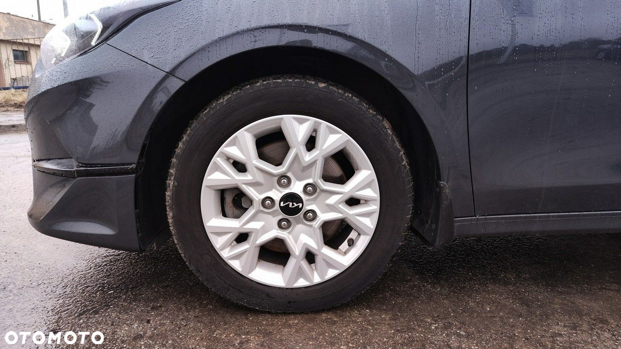 Kia Ceed - 23