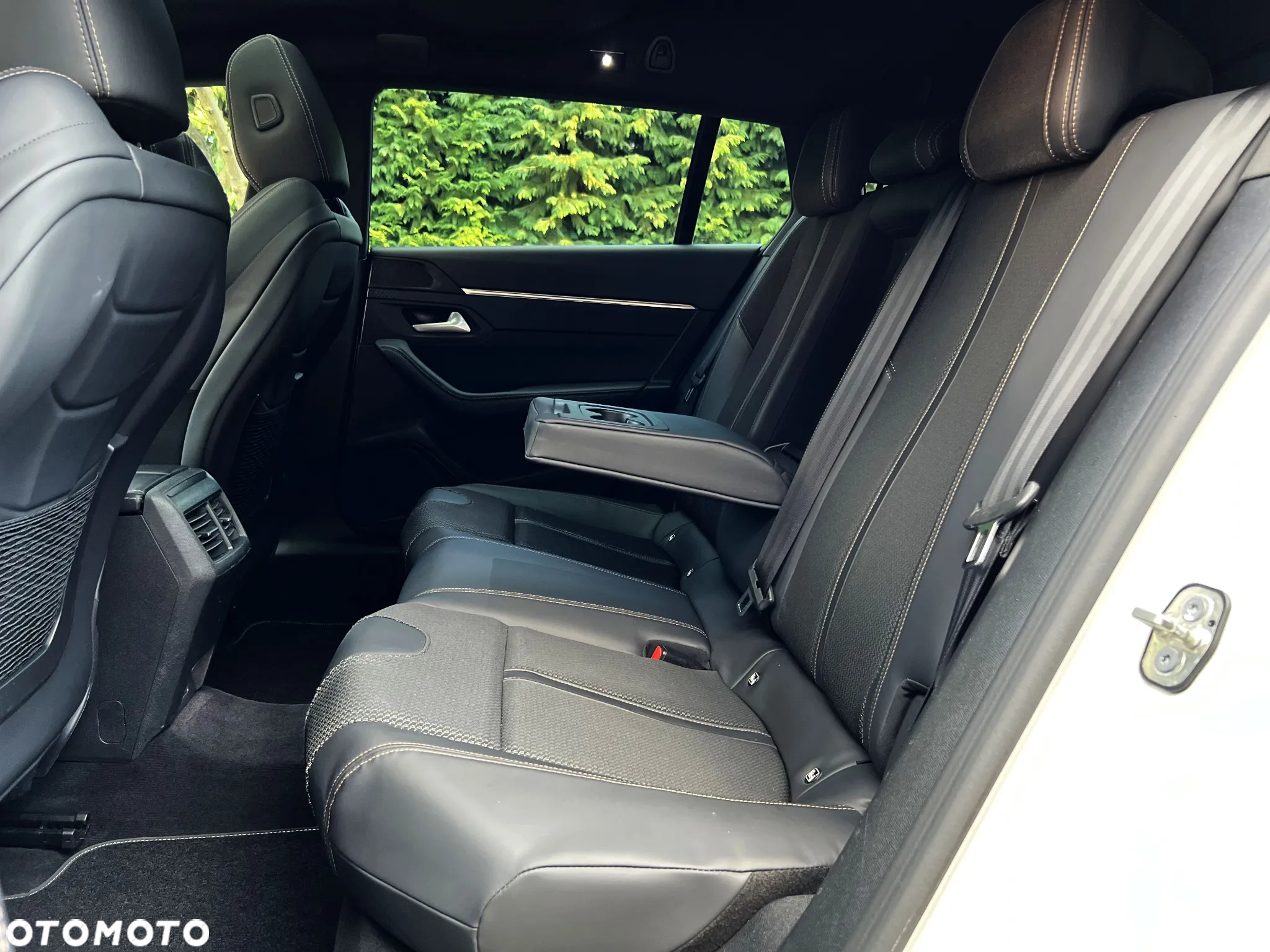 Peugeot 508 2.0 BlueHDi GT Line S&S EAT8 - 22