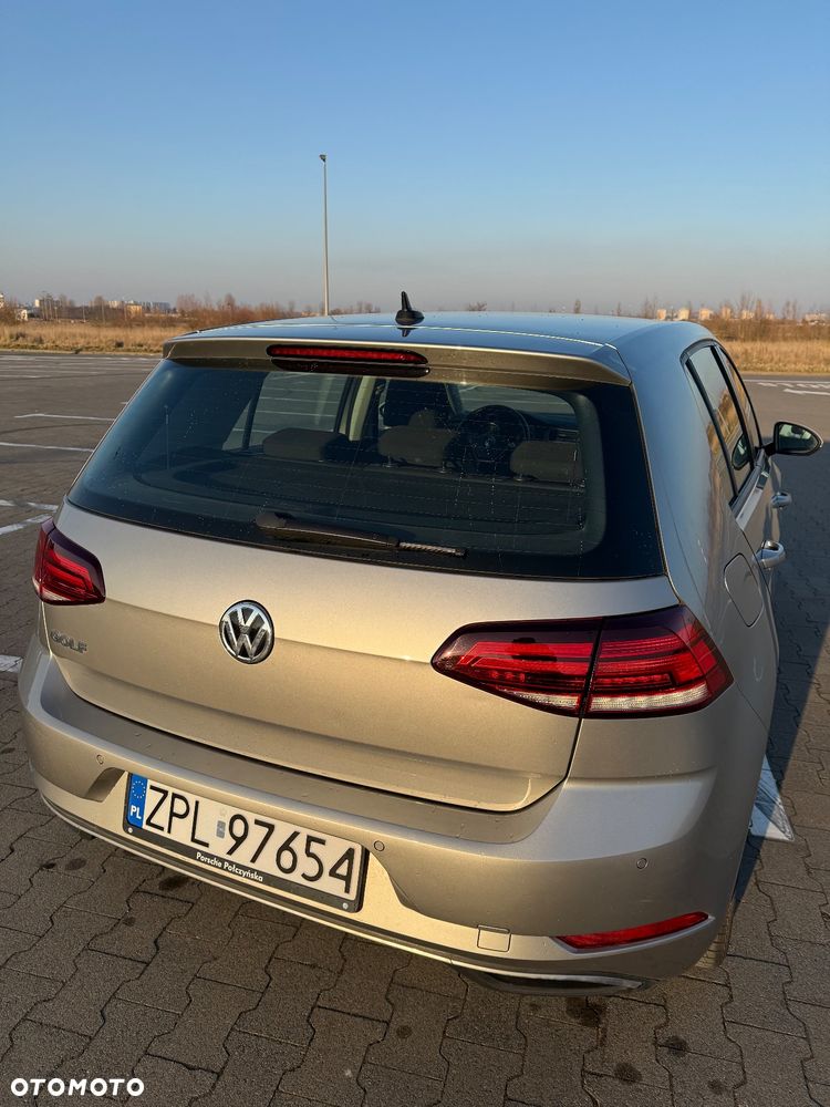 Volkswagen Golf 1.4 TSI BMT Comfortline - 13