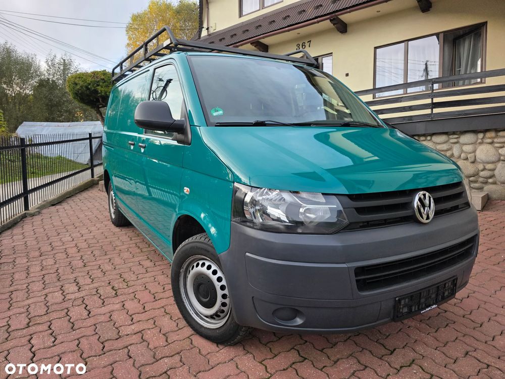 Volkswagen Transporter - 1