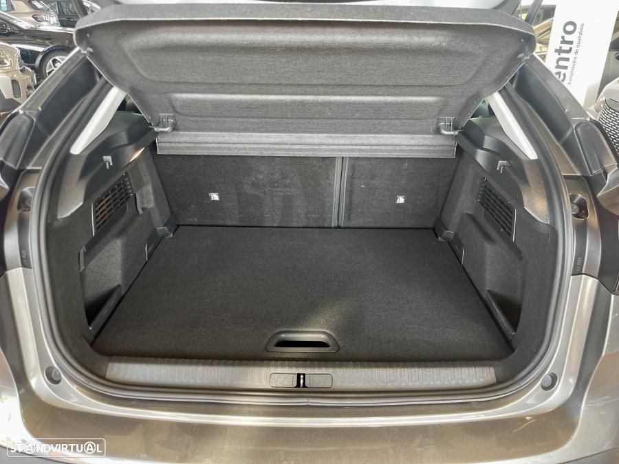 Citroën C4 PureTech 130 Stop&Start FEEL PACK - 28
