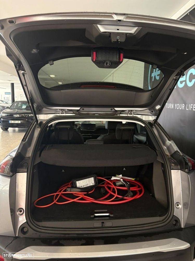 Peugeot e-2008 50 kWh Active - 16