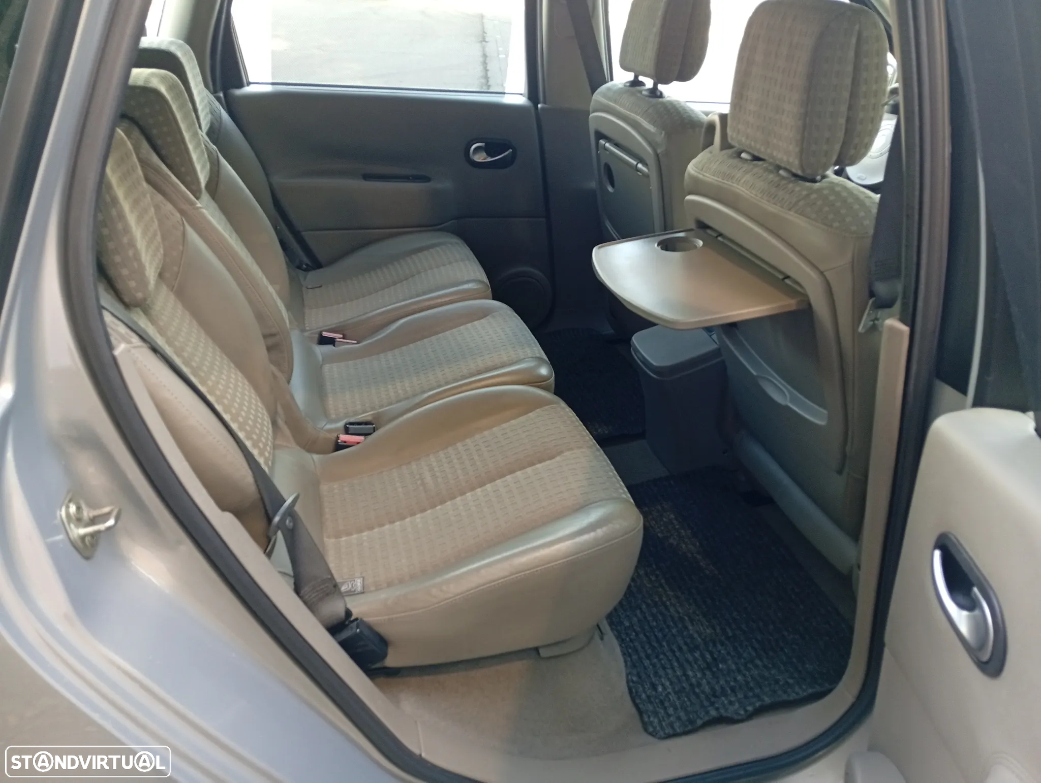 Renault Scénic 1.5 dCi Privilège Luxe - 11