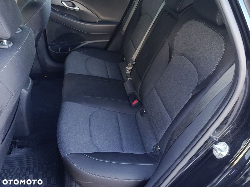 Hyundai i30 1.5 T-GDI 48V Smart DCT - 12