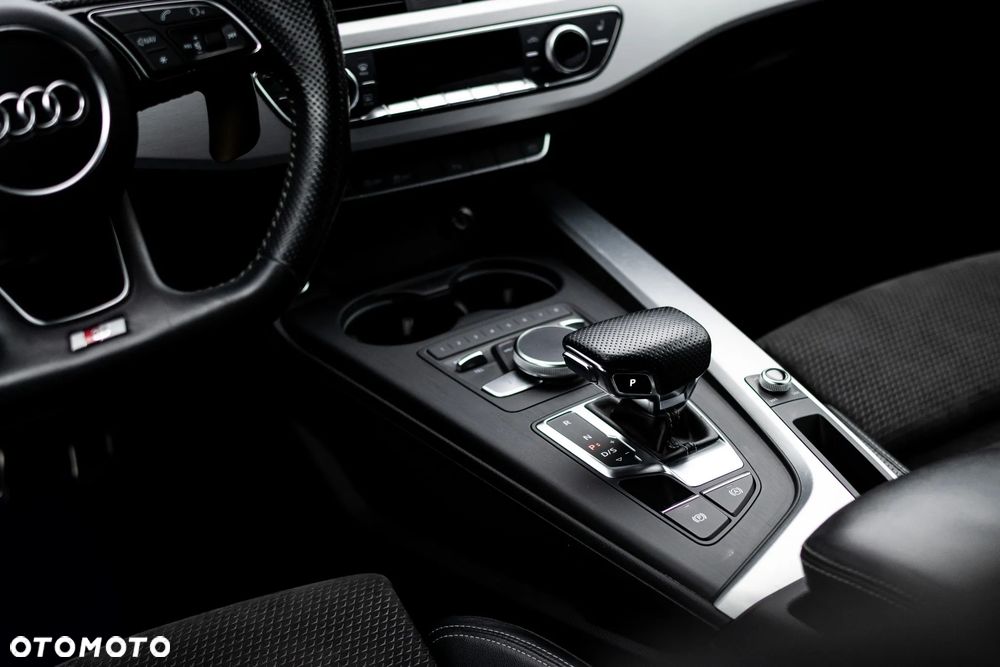 Audi A4 Avant - 11