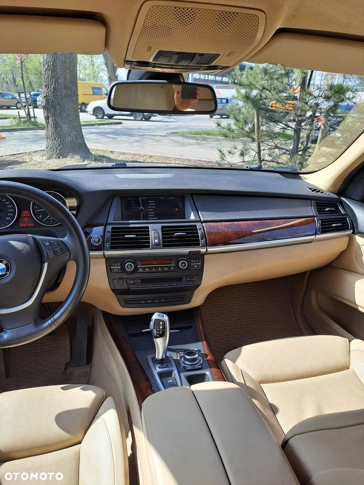 BMW X5 - 25