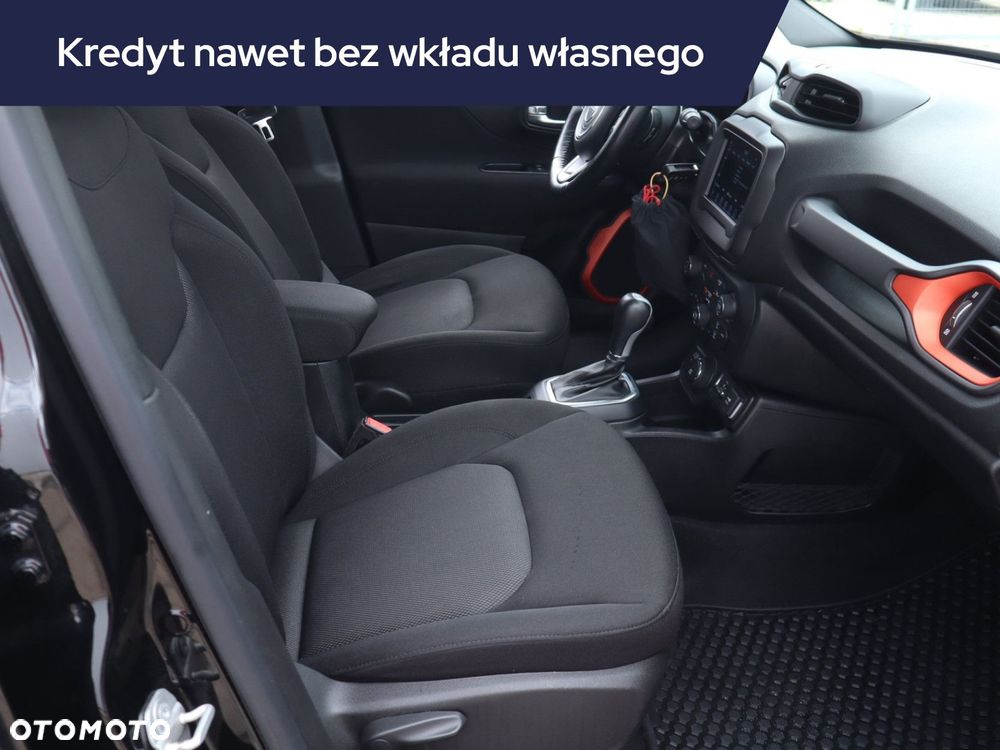 Jeep Renegade - 11
