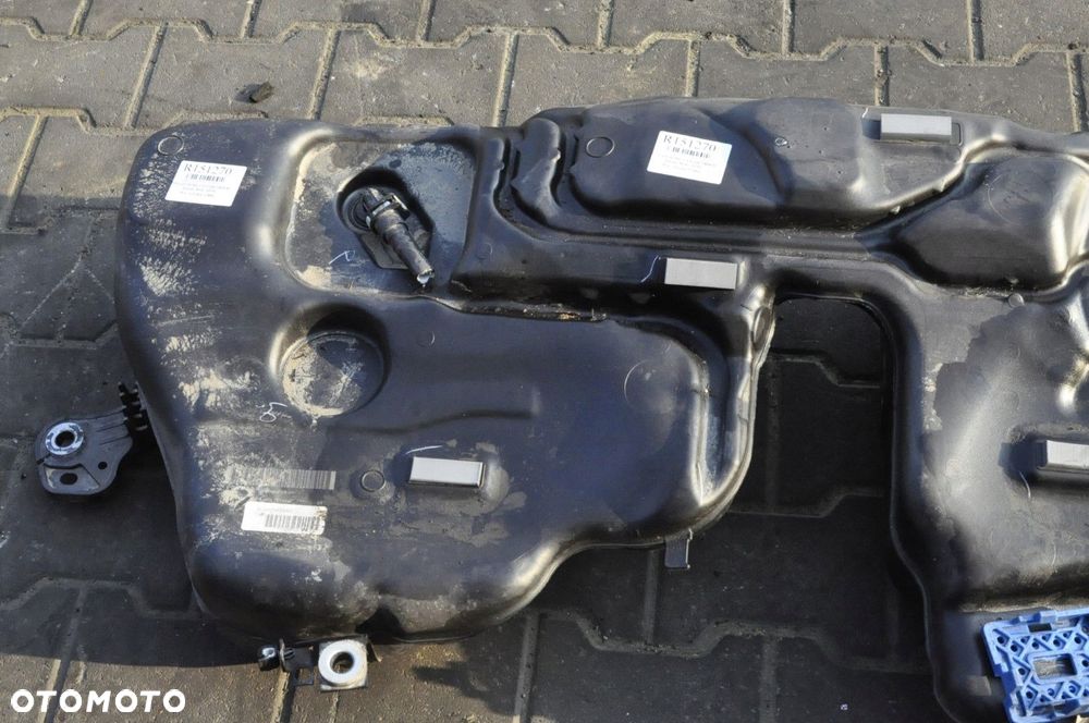 XC60 II D4 ZBIORNIK PALIWA BAK 31478590 31355162 - 2