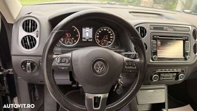 Volkswagen Tiguan 2.0 TDI 4Motion DSG Sport & Style - 26
