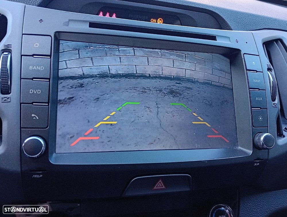 Display / ecrã de informações KIA Sportage III (SL) - 6