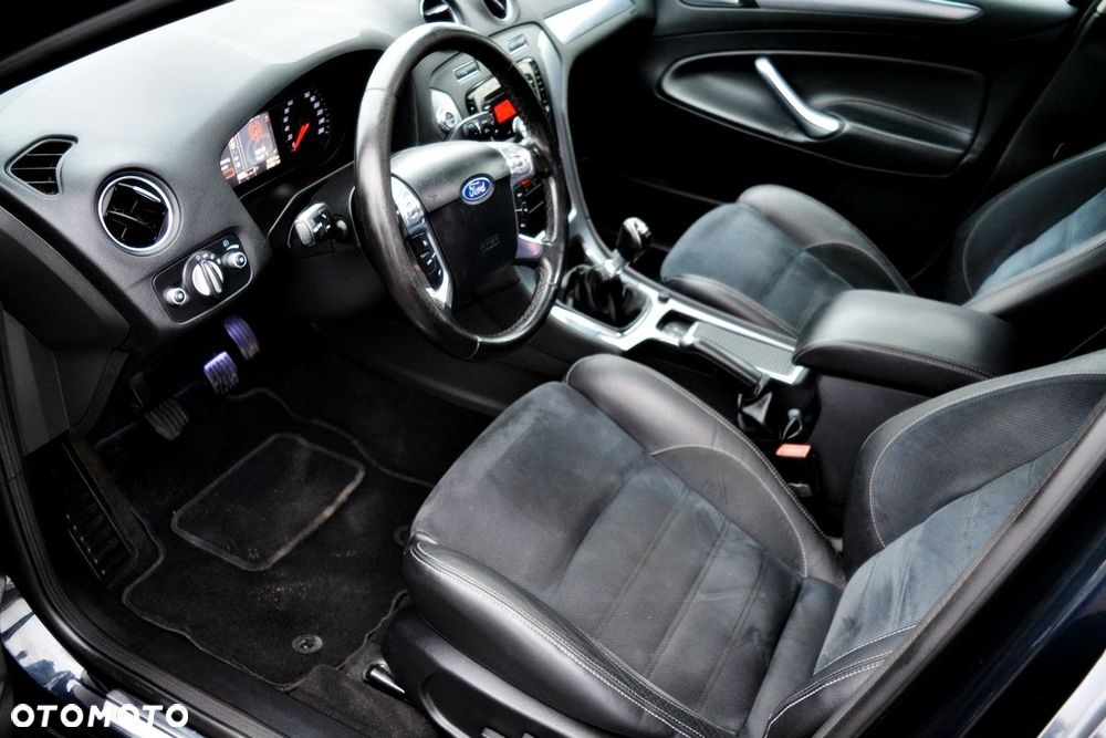 Ford Mondeo 2.0 TDCi Titanium - 15