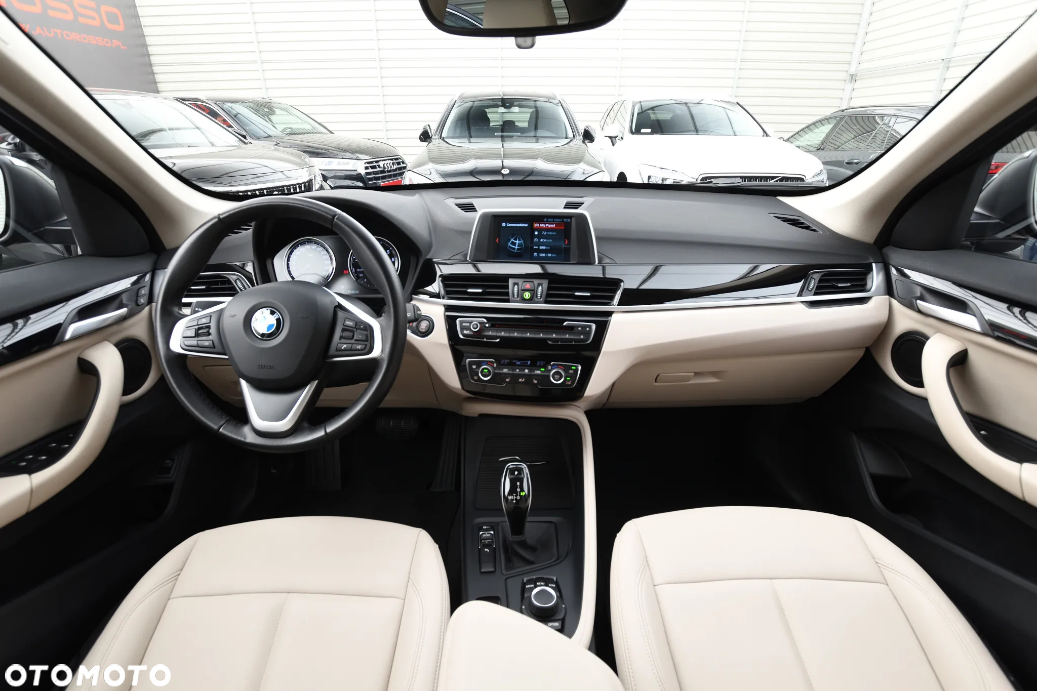 BMW X1 sDrive20i Advantage - 16