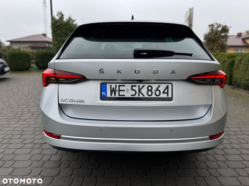 Skoda Octavia 2.0 TDI Style DSG - 6