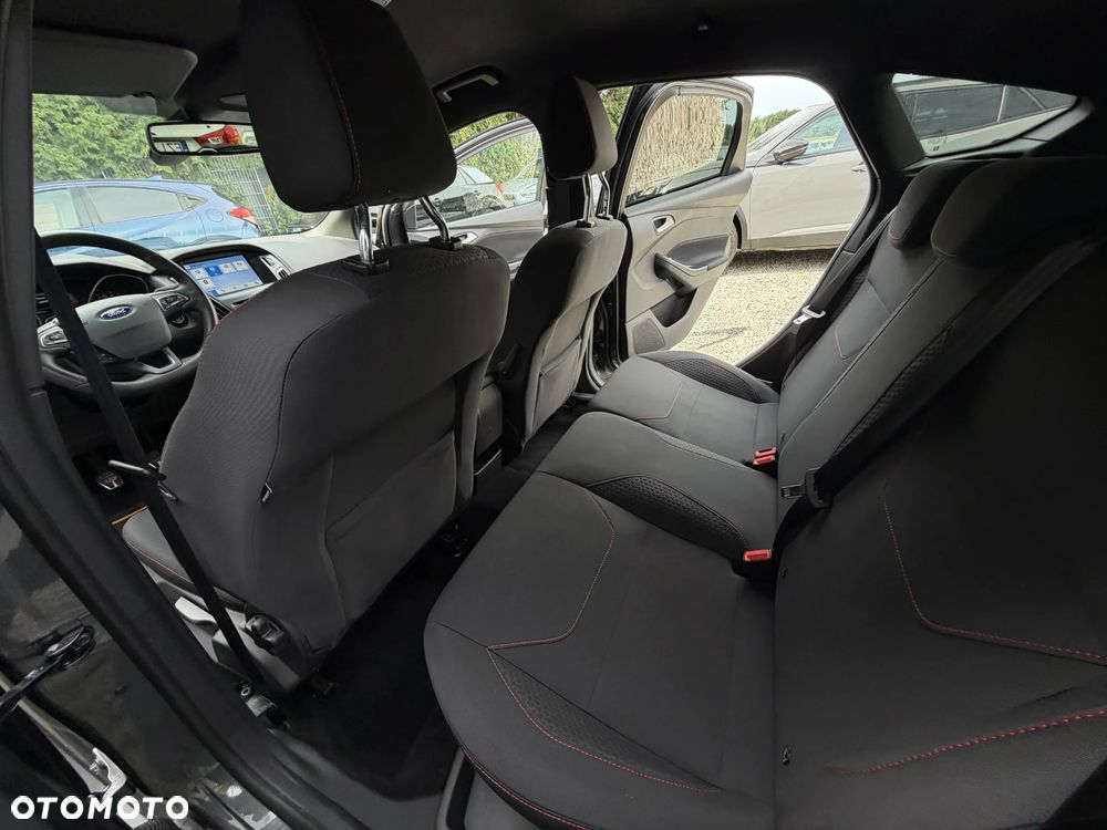 Ford Focus 1.5 EcoBoost STart-Stopp-System ST-LINE - 20