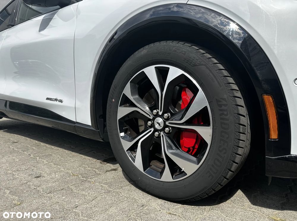 Ford Mustang Mach-E 75kWh AWD - 9