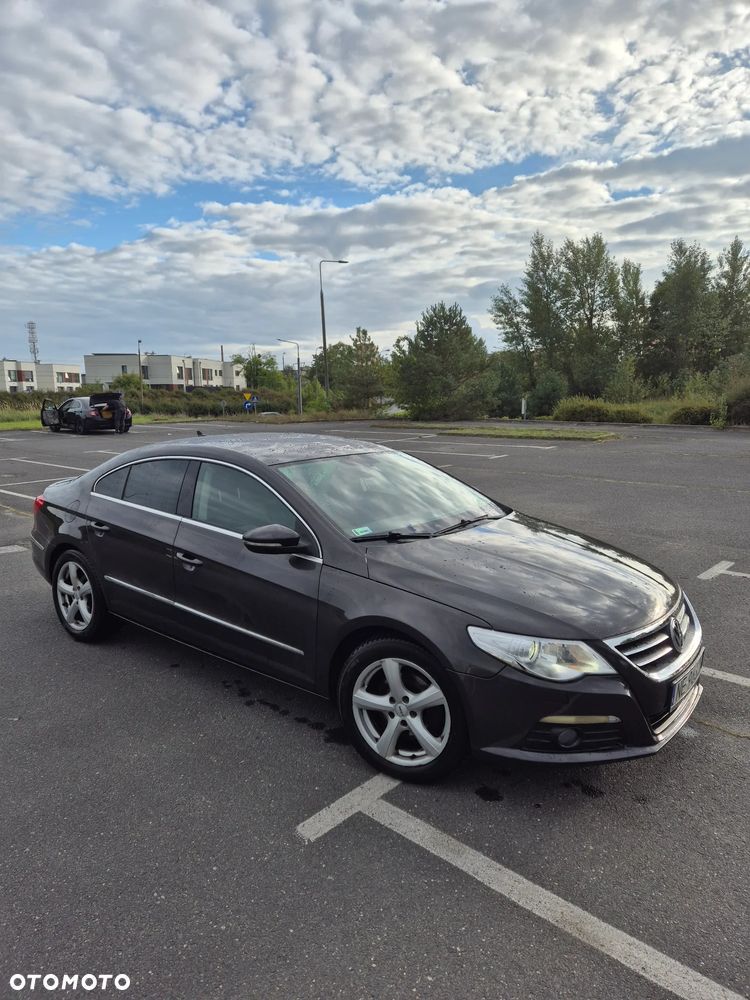 Volkswagen Passat CC - 4