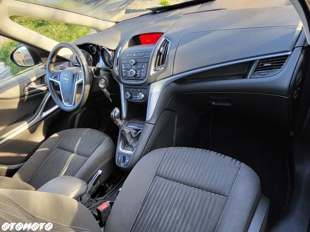 Opel Zafira 2.0 CDTI Enjoy - 16