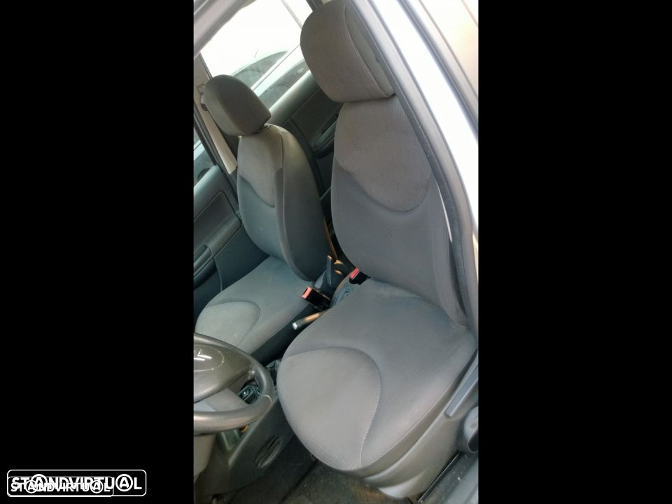 Citroen C3 2007 para peças - 4