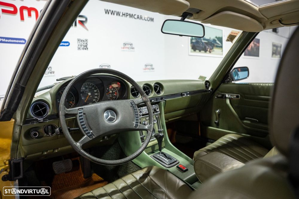 Mercedes-Benz SLC 350 - 28