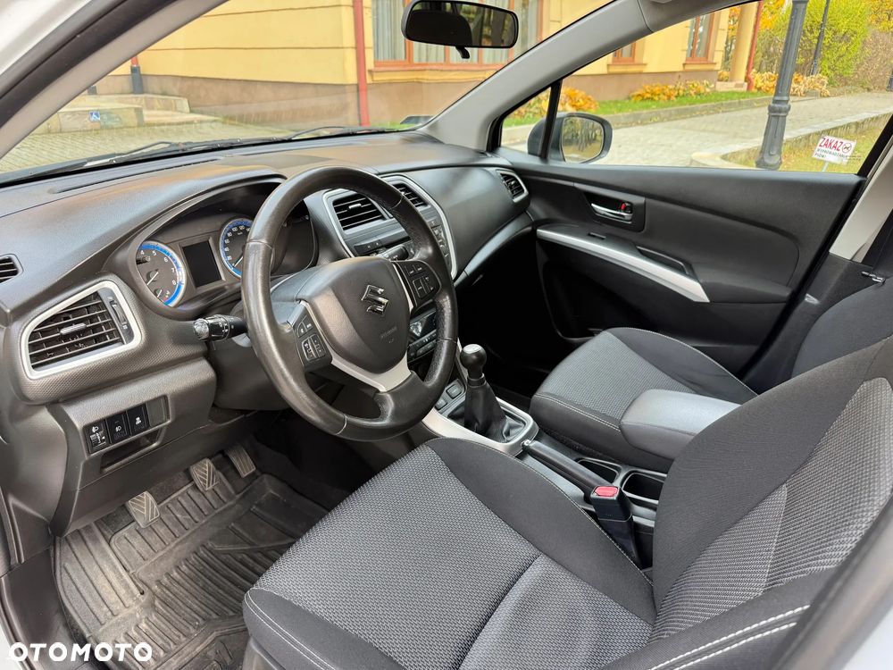 Suzuki SX4 - 12