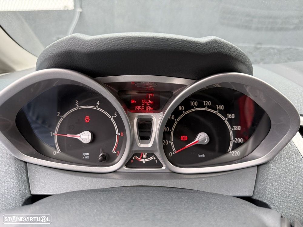 Ford Fiesta 1.25 Titanium - 14