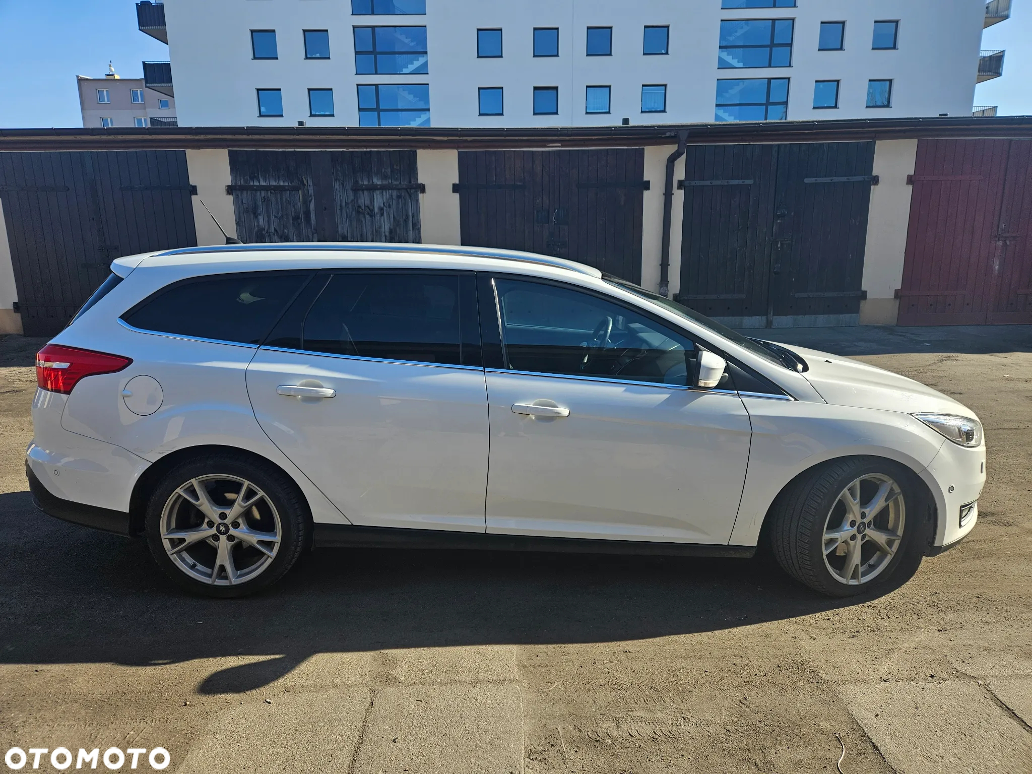 Ford Focus 2.0 TDCi SYNC Edition ASS PowerShift - 4