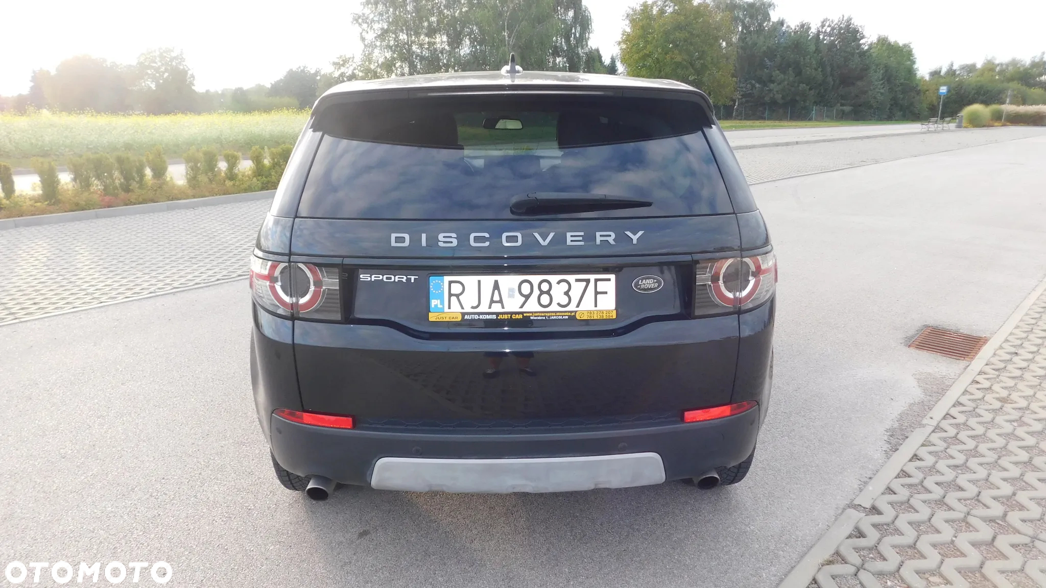 Land Rover Discovery Sport 2.0 Si4 HSE Luxury - 12
