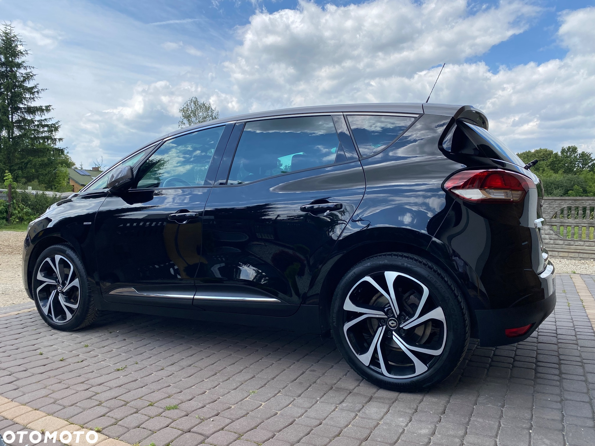 Renault Scenic 1.6 dCi Bose - 5