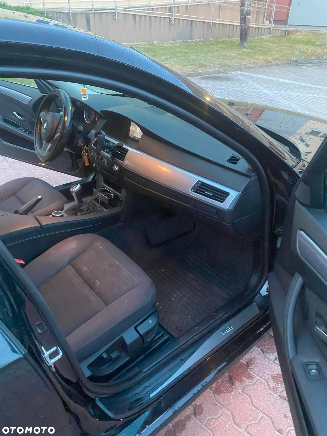 BMW Seria 5 520d Touring - 10