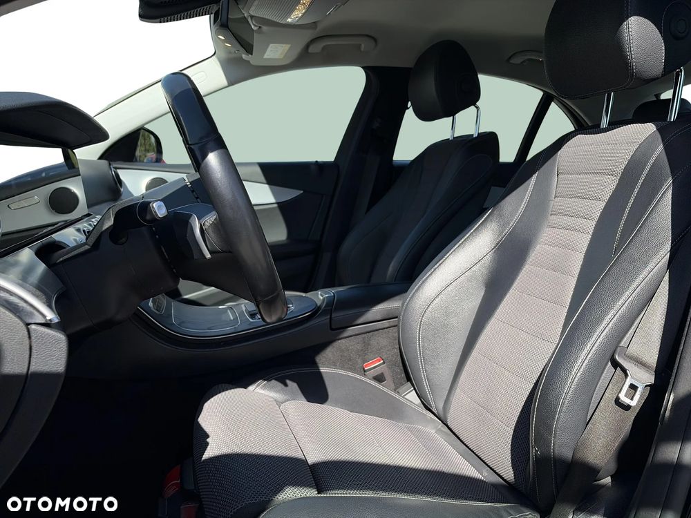 Mercedes-Benz Klasa E 200 d Avantgarde - 10