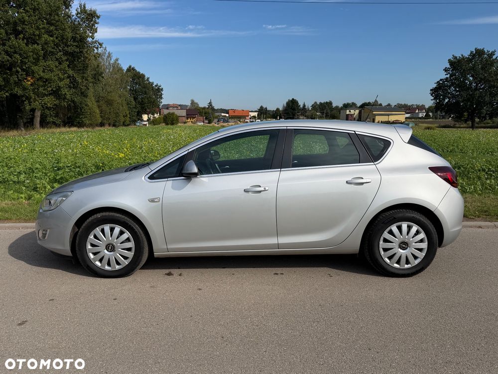 Opel Astra 1.7 CDTI Cosmo - 8