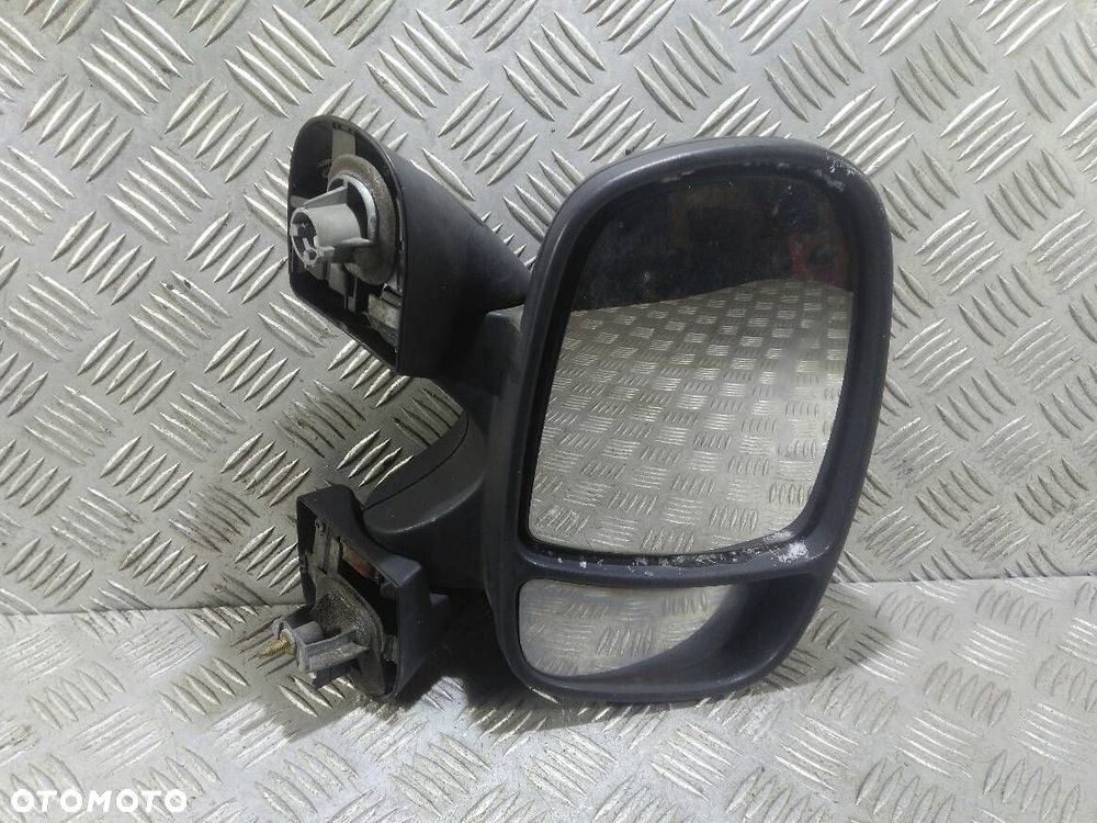 LUSTERKO PRAWE RENAULT TRAFIC - 1