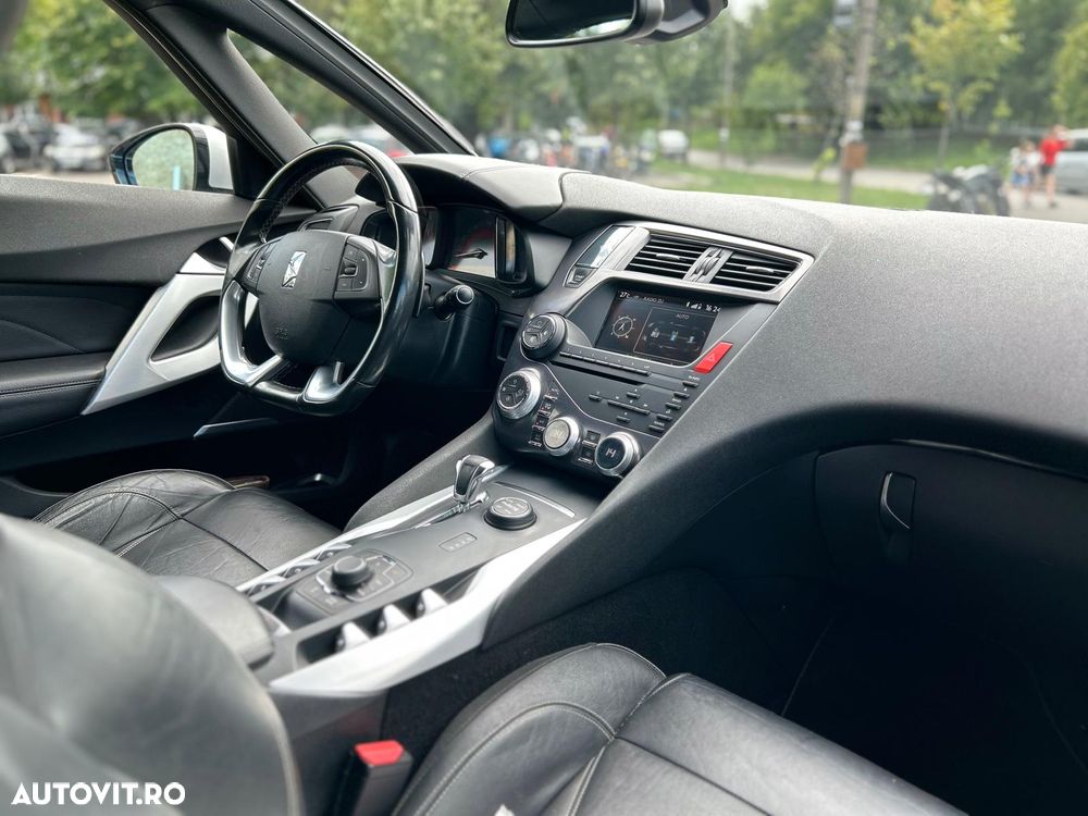 Citroën DS5 2.0 HYbrid4 Airdream Sport Chic - 8